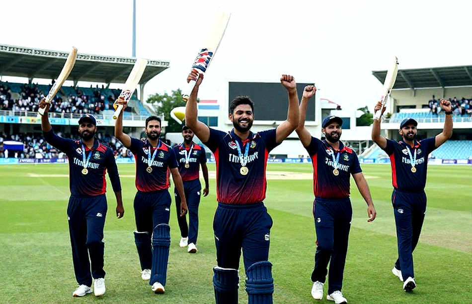 কাউন্টি চ্যাম্পিয়নশিপ: যে লিগে সময় নিজেই একজন বোলার